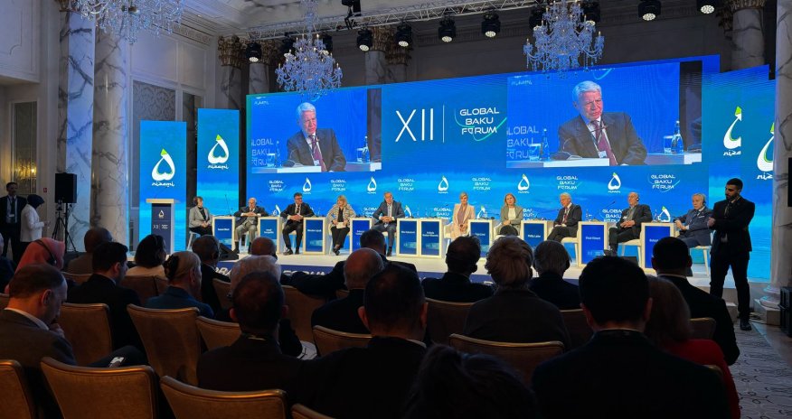 Ermənistan sülhə tez bir zamanda razılaşmalıdır-Bülent Arınç