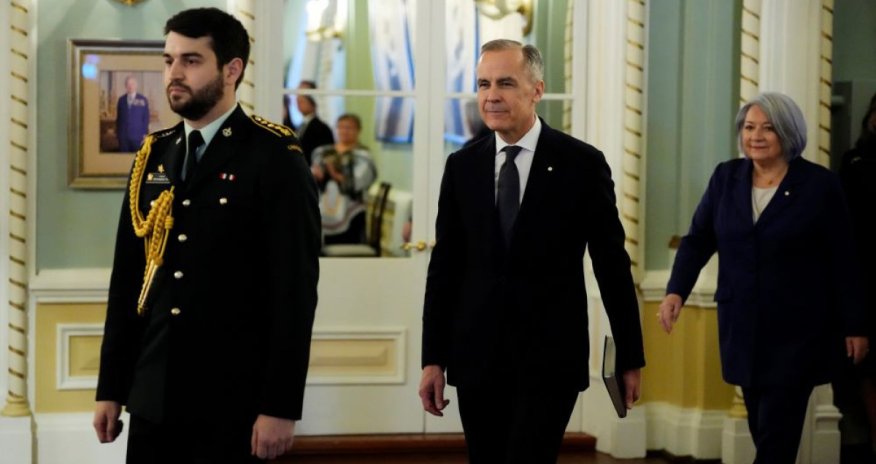 Mark Karni Kanadanın yeni Baş naziri kimi and içib