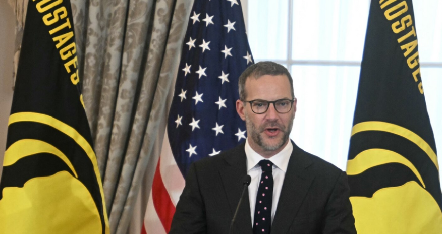 СМИ: Cпецпосланник Трампа по заложникам уйдет в отставку