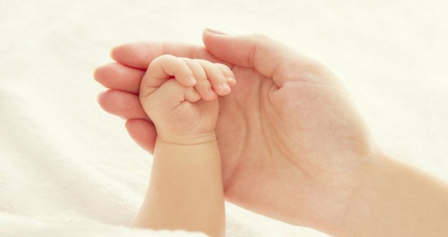 Bərdədə doğuş zamanı ana ölüb, körpəsi sağ qalıb