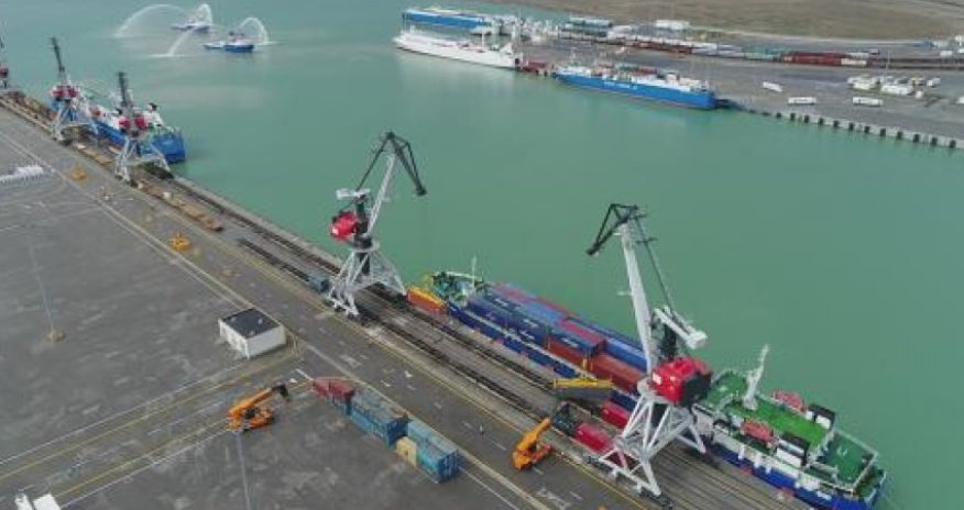 Dənizlə daşınan yükdaşımalar artıb