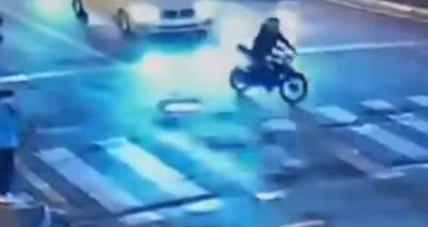 Narkotikin təsiri altında avtoxuliqanlıq edən motosiklet sürücüsü həbs olunub - Video