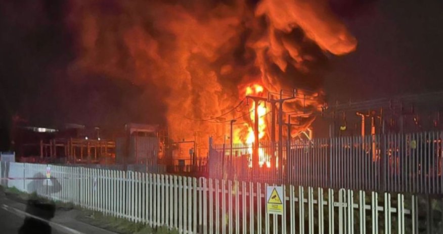 Из-за пожара закрыт аэропорт Лондона