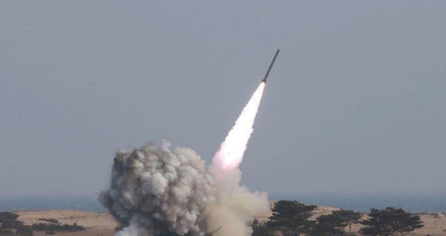 Хуситы бьют гиперзвуковой ракетой по &laquo;Бен-Гуриону&raquo; в Тель-Авиве