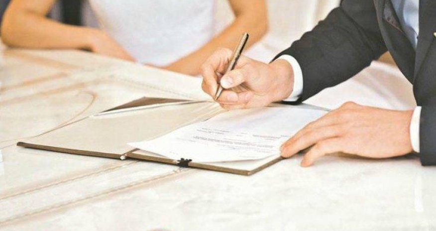 Azərbaycanda 10 min boşanmış şəxs yenidən evlənib