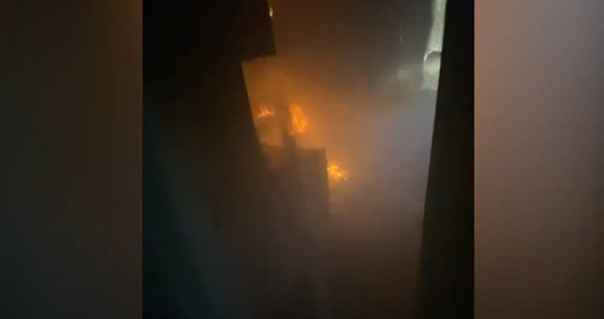 Bakıda yaşayış binasında yanğın olub - Video