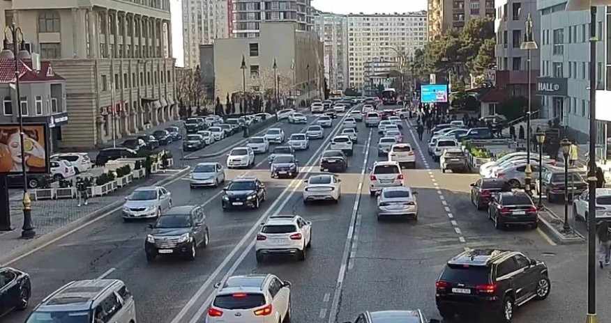 18 küçədə tıxac var - Siyahı