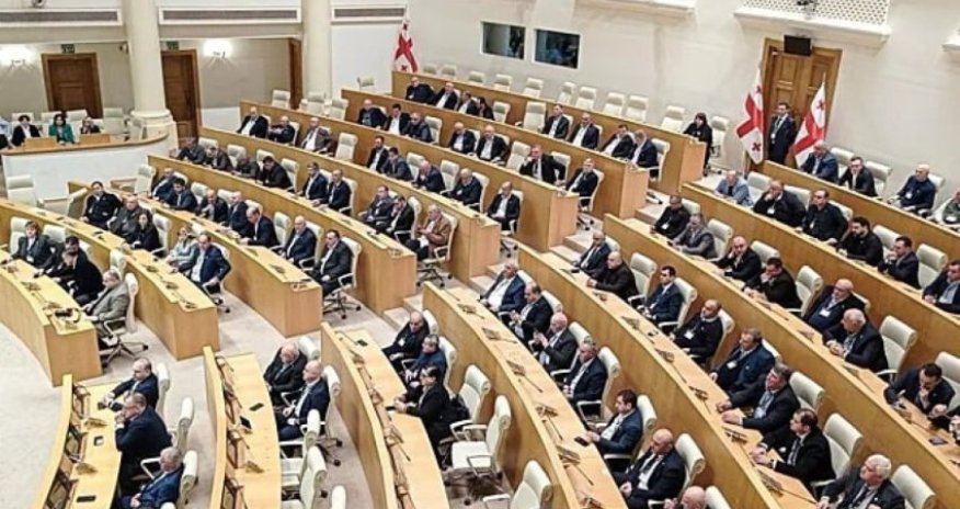 Gürcüstanda &ldquo;Xarici agentlər haqqında" qanun təsdiqlənib