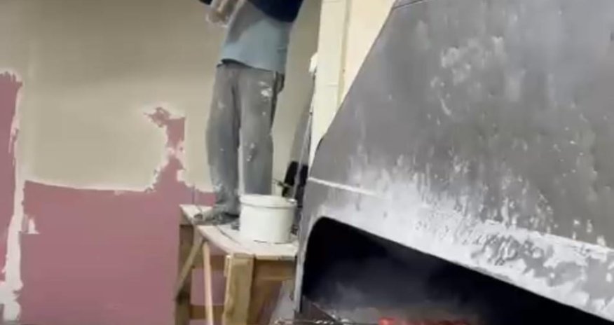 Təmir gedə-gedə kabab bişirdilər - Fotolar