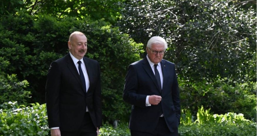 Əliyevin Almaniya prezidenti ilə görüşü başlayıb - Yenilənir