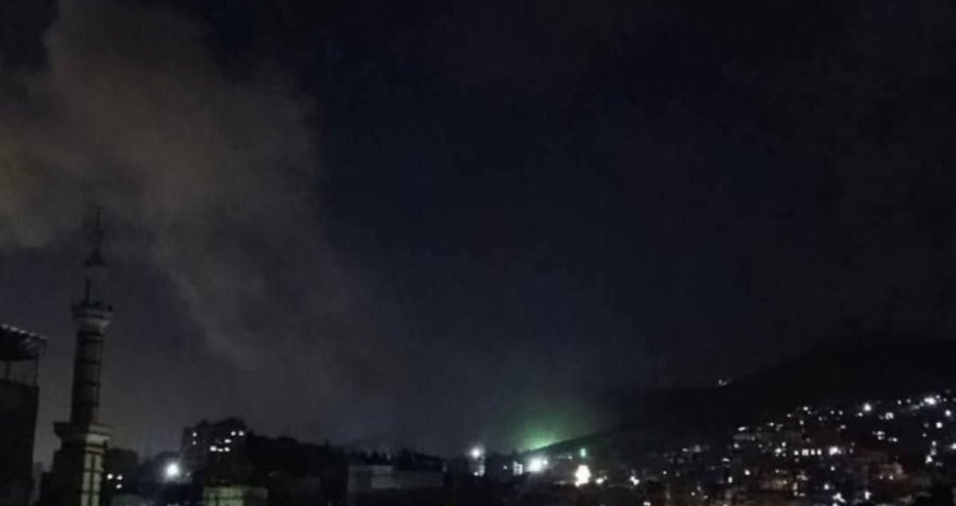 Израиль бомбит столицу Сирии