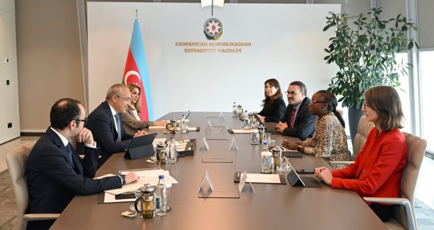 Azerbaijan and World Bank discuss renewable energy cooperation