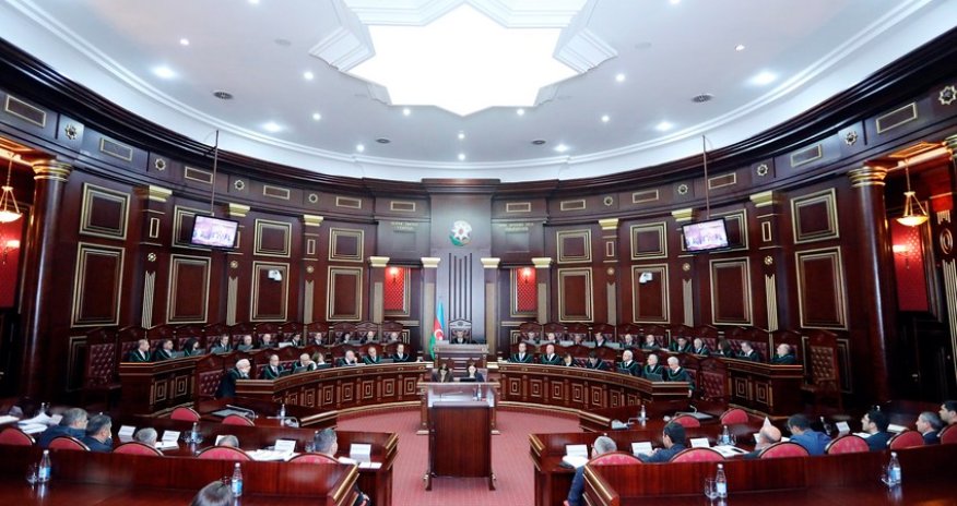 Ali Məhkəmə Plenumunun növbəti iclası keçirilib