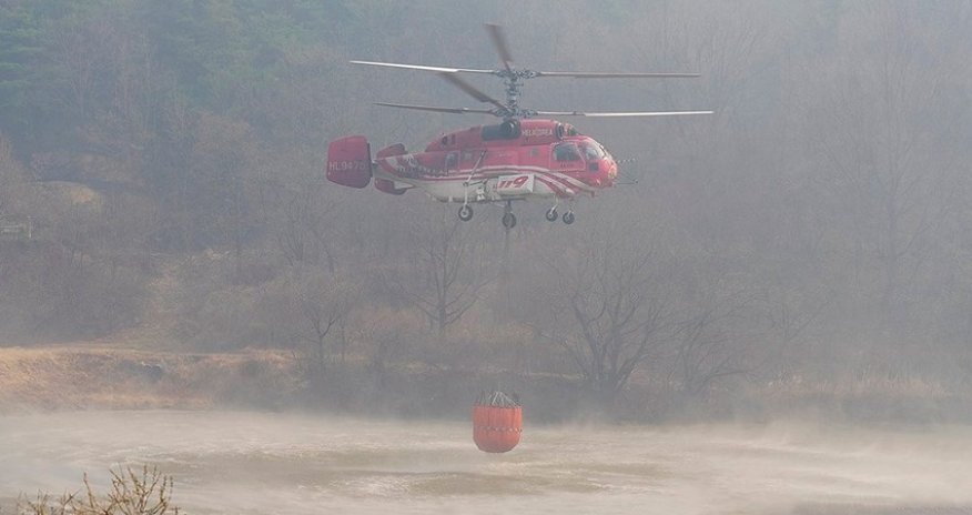 В Южной Корее при тушении лесного пожара разбился вертолет