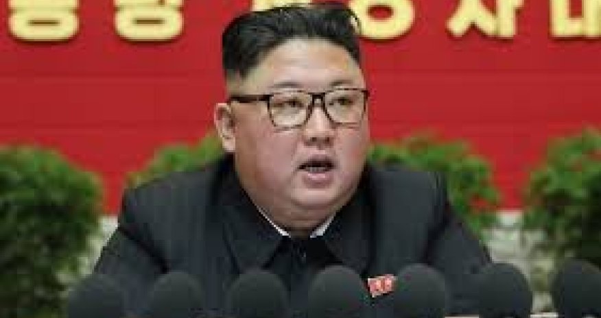 Ким Чен Ын открыл первый в стране компьютерный клуб без компьютеров