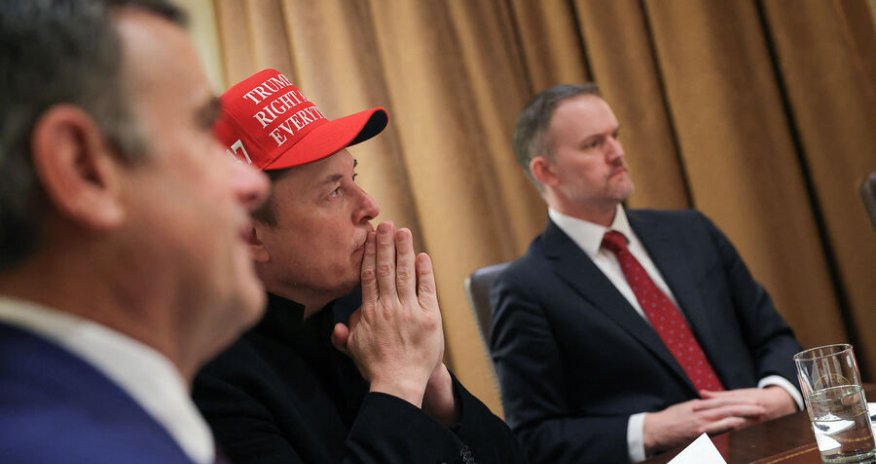 Demokratlar Maskın mayın 30-dək hökumətdən uzaqlaşdırılmasını tələb edirlər