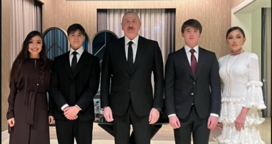 Prezident və ailəsi &ldquo;Antalya Diplomatiya Forumu&rdquo;nda