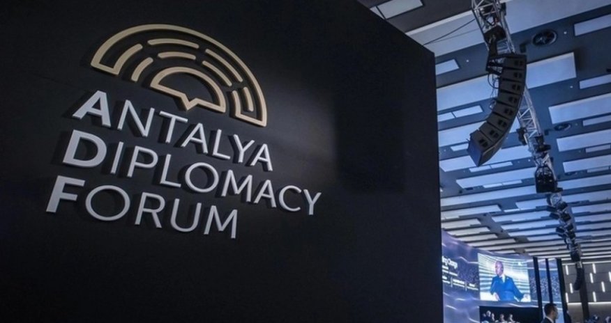 Antalyada Azərbaycan, Ermənistan, Gürcüstan xarici işlər nazirlərinin iştirakı ilə panel keçirilir