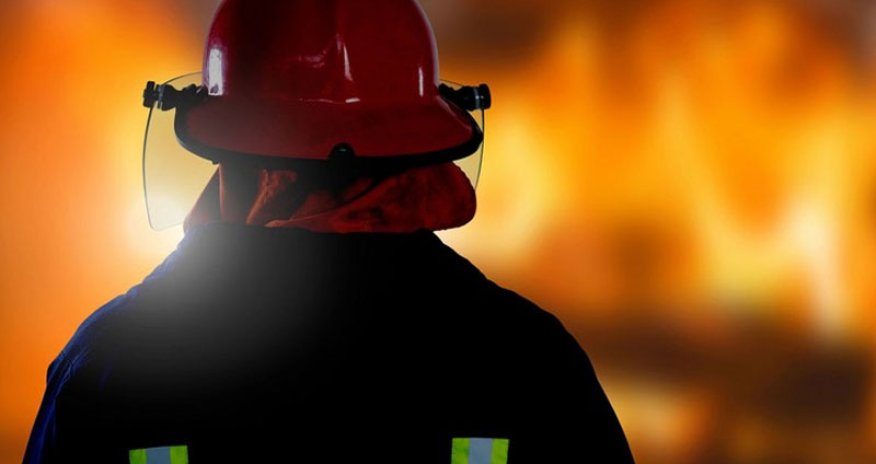 Bakıda evdə yanğın olub, xəsarət alan var