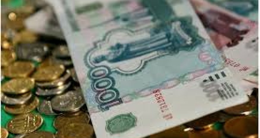 Рубль стал лучшей валютой года