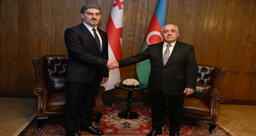 Əli Əsədov Mixeil Kavelaşvili ilə görüşüb