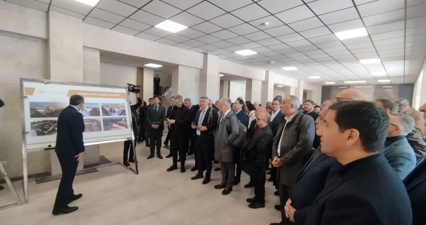 Xarici diplomatlar Xankəndiyə gedib