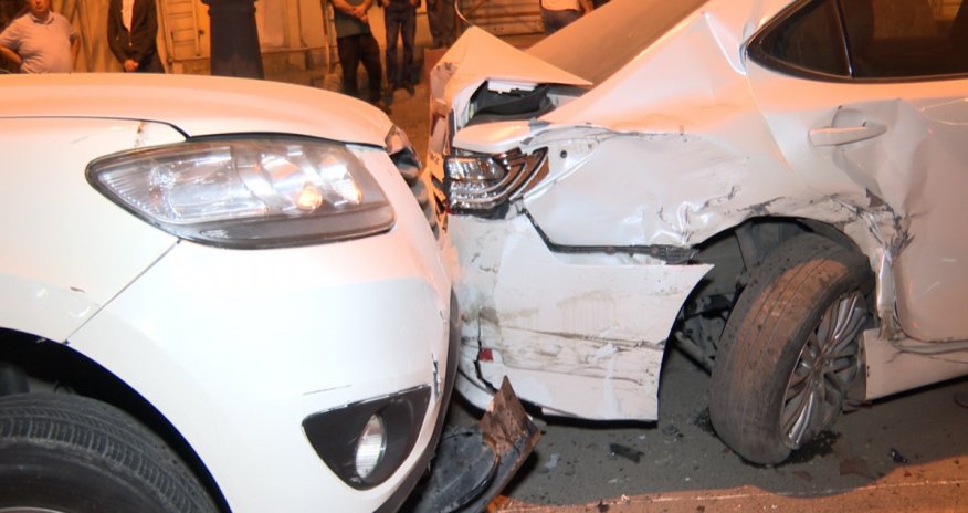 Bakıda zəncirvari yol qəzası baş verib, xəsarət alanlar var