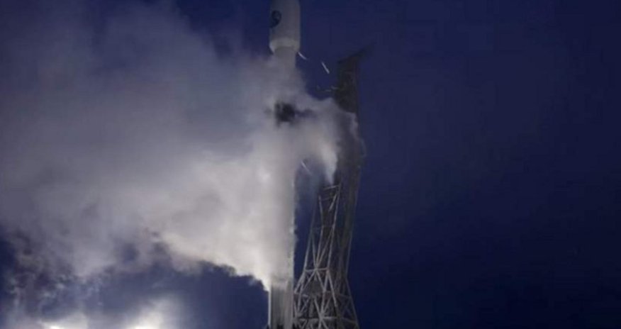 SpaceX запустила ракету Falcon 9 со спутниками для нужд разведки США