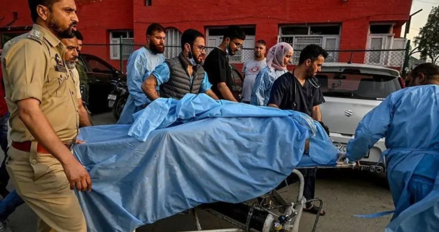 Kəşmirdə turistlərə silahlı hücum olub, 24 nəfər ölüb