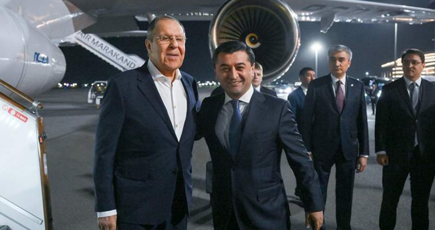 Lavrov Özbəkistana səfər edib
