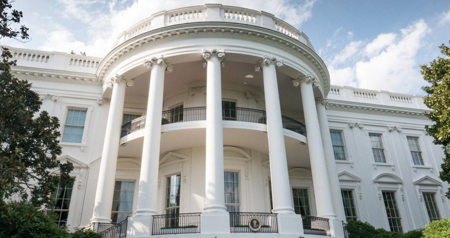 Musk and US Treasury Secretary clash in White House over IRS pick &mdash; Axios