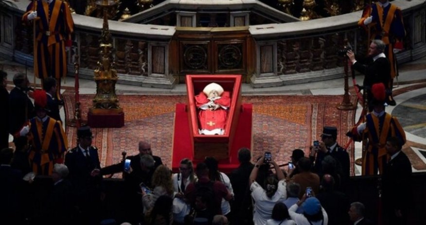 Ватикан подтвердил участие 130 делегаций на похоронах папы Франциска