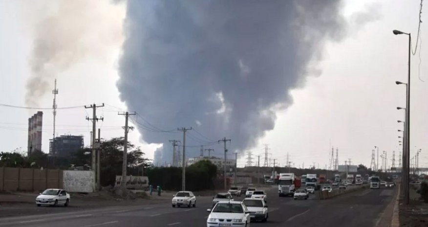 İranın Bəndər Abbas limanında yenidən yanğın başlayıb