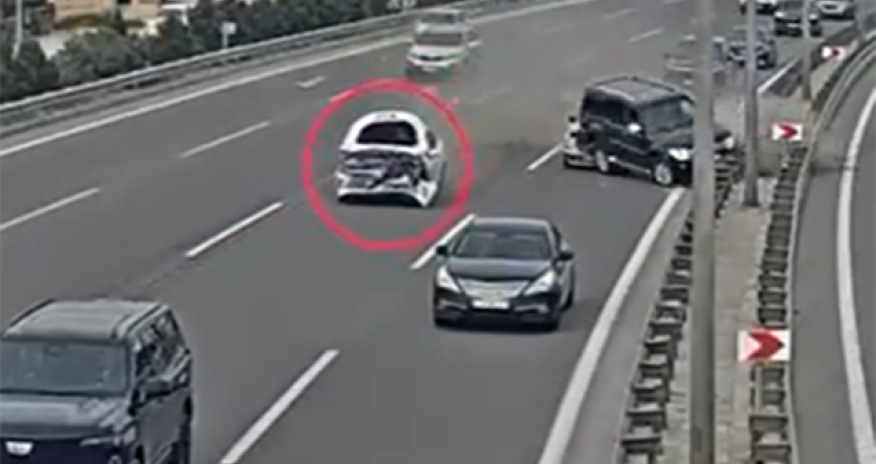 Aeroport yolunda qəza olub - Video