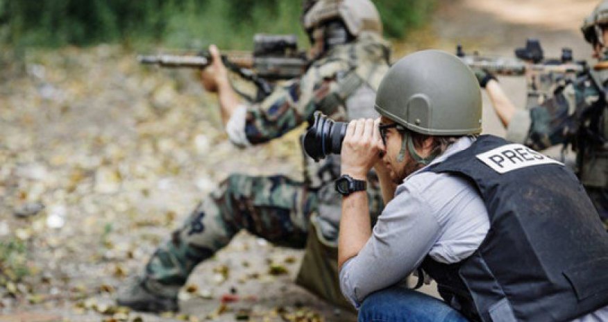 Jurnalistlərin cəbhəboyu zonada akkreditasiyası ilə bağlı qaydaya dəyişiklik edilib