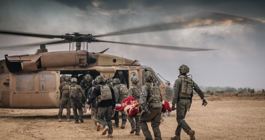 Израиль эвакуирует друзов и разворачивает силы вдоль границы с Сирией