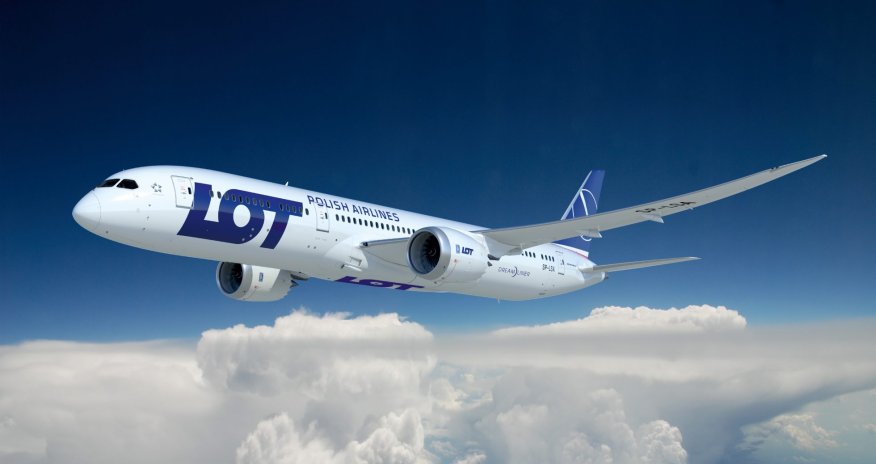 Bakıdan Varşavaya uçan təyyarə təcili geri qayıdıb