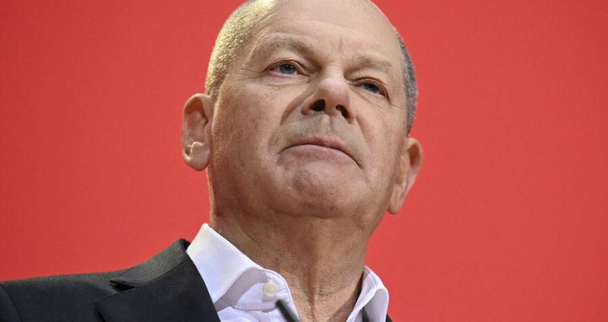 Olaf Şolz Almaniya kansleri kimi son günündə Zelenskiyə zəng edib