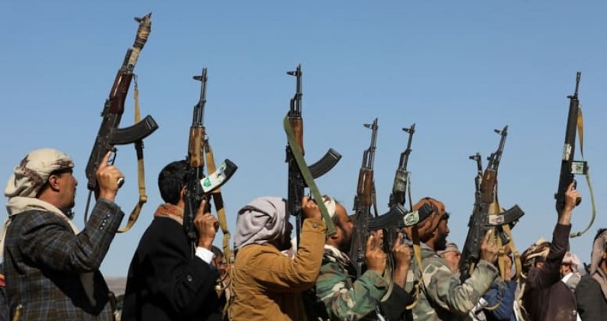 ABŞ Yəməndə husiləri bombalamağı dayandıracaq