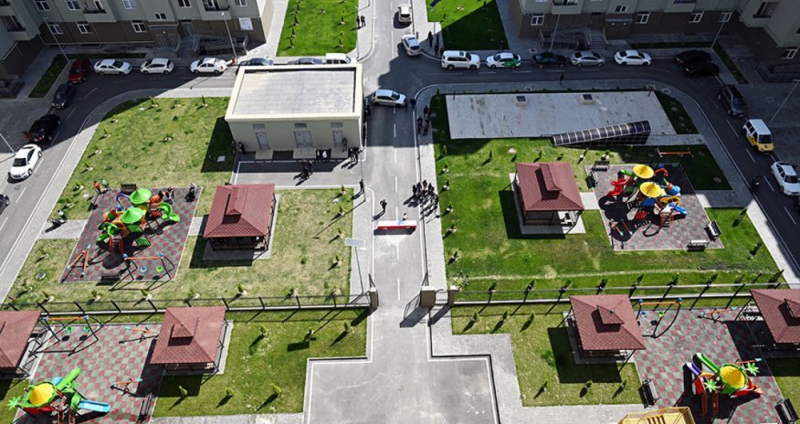 Hərbi qulluqçulara mənzillər verilib