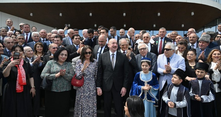 Prezident sosial şəbəkə hesablarında Ağdam Muğam Mərkəzinin açılışından görüntülər paylaşıb - Video