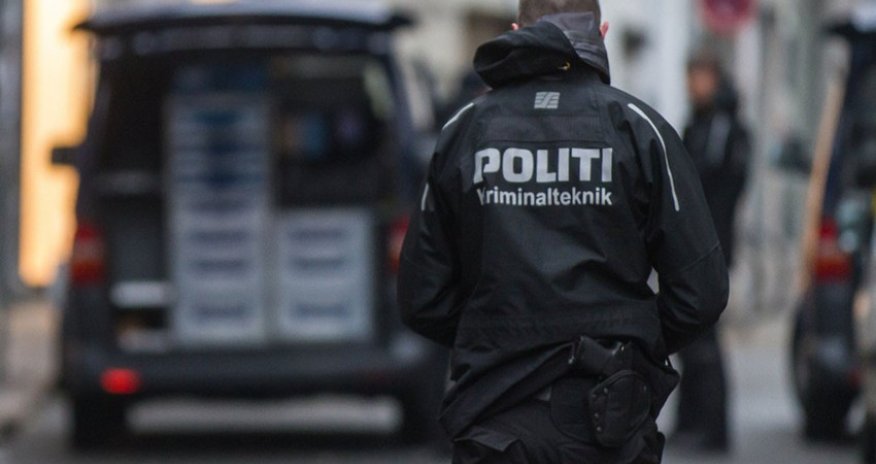 Полиция Дании принудительно вывела из офиса Maersk Tanker Тунберг и экоактивистов