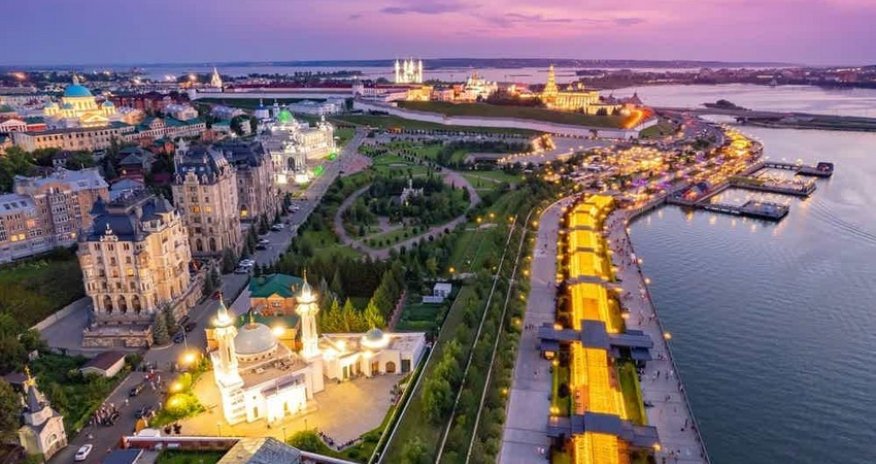 Афганская делегация во главе с вице-премьером прибыла в Казань