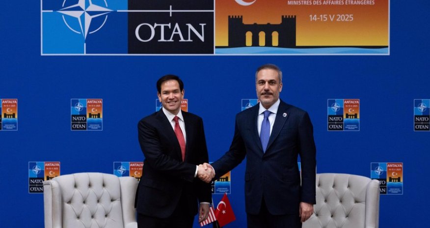 Hakan Fidan ABŞ dövlət katibi ilə görüşüb