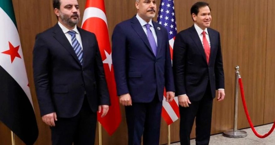 Türkiyə, ABŞ və Suriya XİN rəhbərlərinin görüşü olub