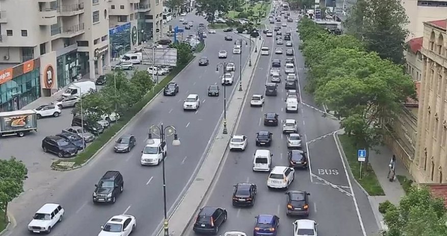 Bakının tıxaclı yolları açıqlanıb - SİYAHI