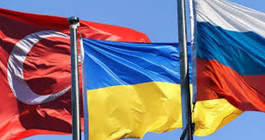 İstanbulda Türkiyə-Rusiya-Ukrayna görüşü başlayıb