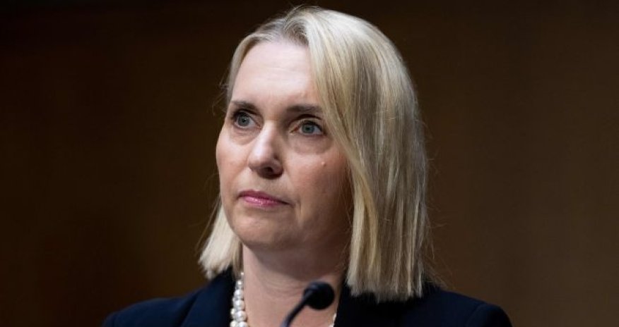 Посол США в Украине ушла в отставку из-за Трампа