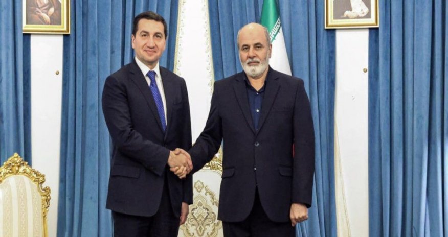 Hikmət Hacıyev İran Ali Milli Təhlükəsizlik Şurasının katibi ilə görüşüb