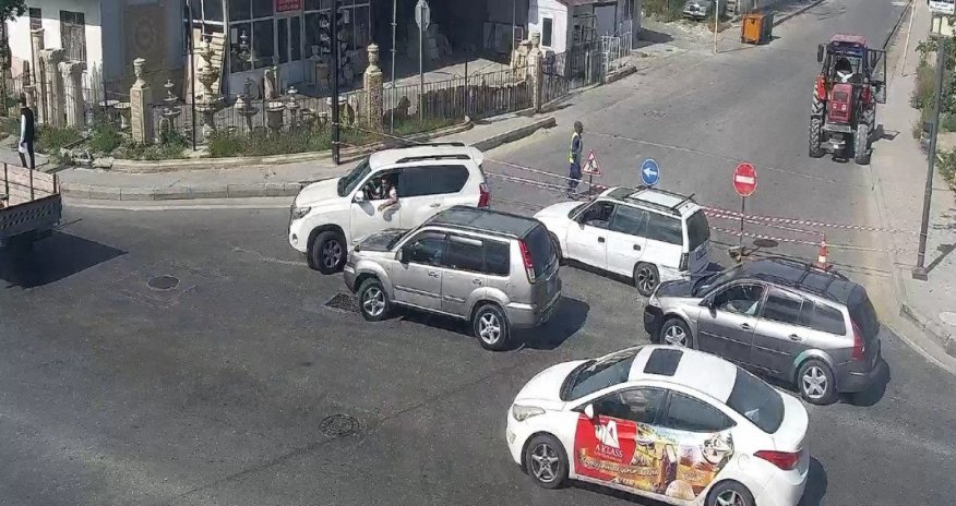 Binəqədidə yolda təmirlə bağlı hərəkət məhdudlaşdırılıb